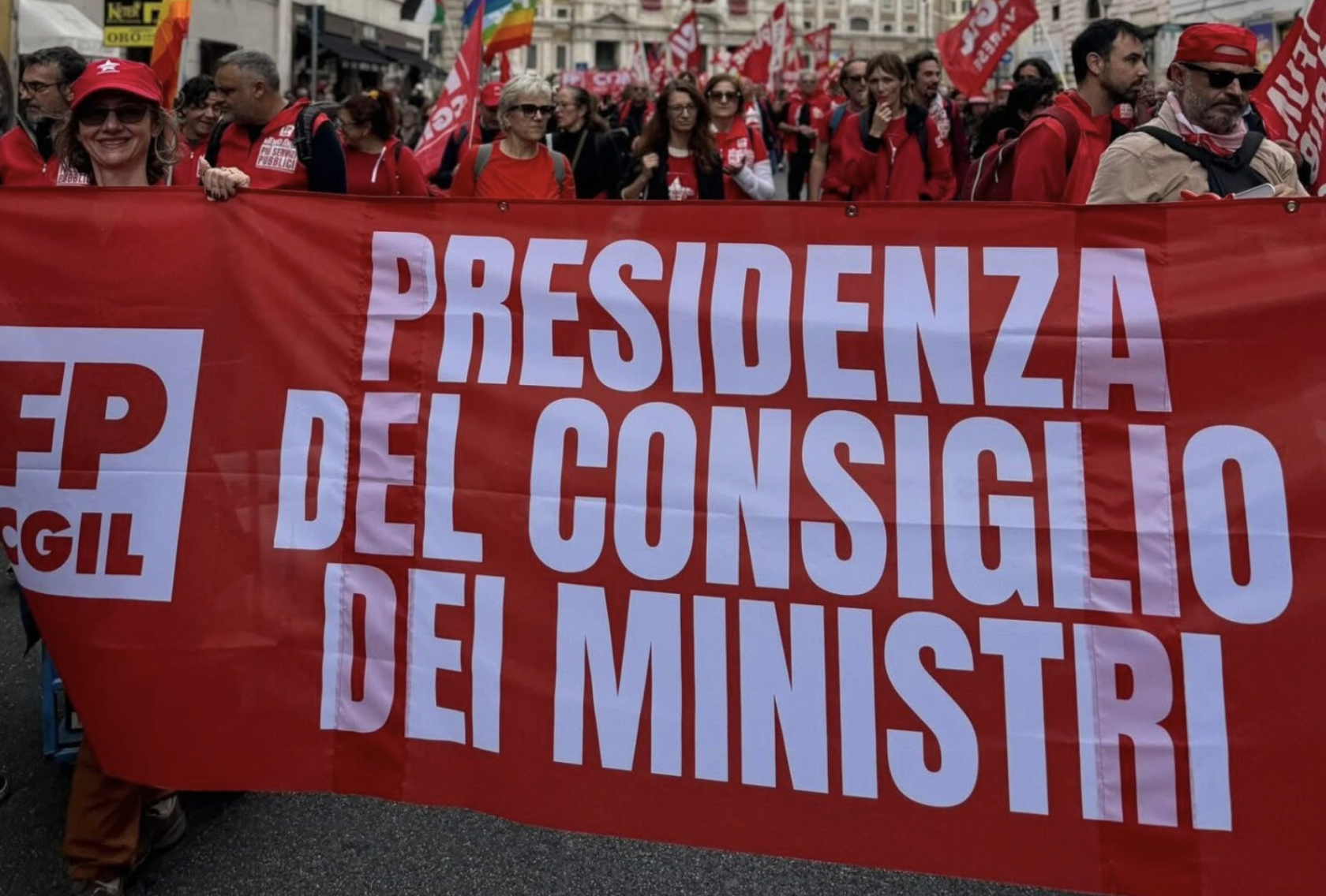 Ccnl Presidenza Consiglio Ministri, Fp Cgil: “non migliora condizioni di lavoro, non lo firmiamo” Ccnl Presidenza Consiglio Ministri, Fp Cgil: “non migliora condizioni di lavoro, non lo firmiamo”